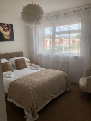 Modern house close to amenities St Ives Cambs